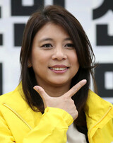 「ノ・フェチャンの６４１１番バス」意味かみしめ…イ・ジャスミン前議員が正義党入党