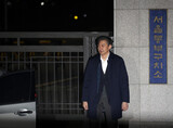 “監察もみ消し”起訴されたチョ・グク前長官、「結論ありきの捜査、法廷で反論する」