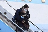 ［ルポ］再検査に次ぐ再検査…武漢からの帰国者たち、厳しい検疫の中でも安堵の表情
