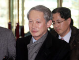 ３カ月ぶりに韓日外交局長級協議開かれ…韓国「輸出規制の撤回を要求」