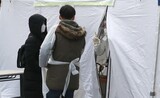 選別診療所の来訪者増加で…患者の選別に頭を抱える医療陣