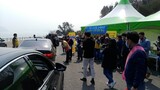 本やおもちゃのレンタルに刺身盛り合わせも…「ドライブスルー」の進化