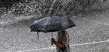 全国の観測所の３分の１で「１カ月分の雨」が１日で降り注ぐ