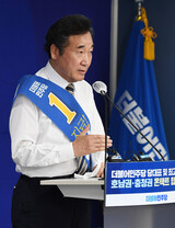 ［ニュース分析］新型コロナの難局の中に立ったイ・ナギョン民主党新代表