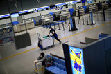 日本、韓国など１１カ国のビジネス関係者も入国禁止を検討