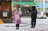 新型コロナの影響、住宅価格の差が「小学生の学習時間」の格差に＝韓国