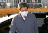 韓国の最高裁長官、司法壟断への対応めぐる謝罪にも出口見えず