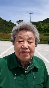 ８４歳チャン・オクスンさん、６度目の挑戦の末「最高齢」の高卒検定合格者に