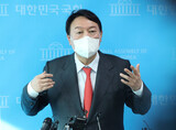 ユン前検察総長、「告発教唆」疑惑について「私一人除去すれば政権握れるのか」
