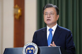 文大統領、岸田首相に「韓日関係の未来志向的発展に向けた努力」呼び掛ける