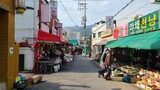 ［ルポ］「イカゲーム」ロケ地・双門洞の市場、外国人客とユーチューバーで賑わう