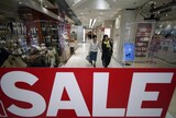 世界でインフレへの恐怖が高まる中、日本だけが０%台の物価維持するわけは