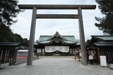 日本の与野党議員９９人、靖国神社を参拝…２年２カ月ぶりに参拝再開