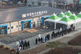 韓国、一日の重症者１０８４人でまた過去最多…新規感染者は ６２２３人