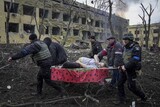 ロシアに爆撃されたウクライナの病院から救われた妊婦と胎児、結局死亡