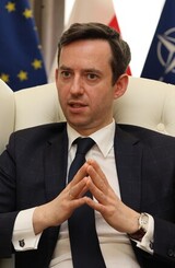 ポーランド国防次官インタビュー「プーチン、２１世紀のヒトラーになりうる」