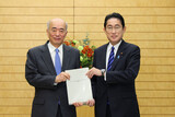 日本政府の有識者会議「敵基地攻撃能力は不可欠」…戦後の安保戦略一変させるか