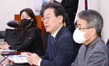 「朴正熙政権よりも没歴史的」…強制動員賠償案討論会であふれる怒り