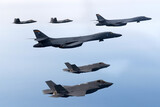 米軍の「死の白鳥」、西海に登場…北朝鮮「核には核を」強く反発