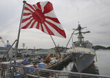 日本も認める「自衛艦旗は旭日旗」、韓国は否定…繰り返される論争、３つの質問