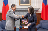 北朝鮮、麻生太郎元首相の台湾訪問に「好戦狂の現地視察」と激しく非難