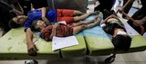 医師は携帯電話の光で診療、避難所では感染症も…ガザ地区、最悪の保健危機