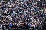ロンドンで５万人が参加した「反ユダヤ主義への抗議」集会…１９３６年以来最大規模