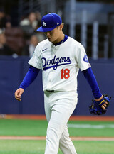 山本由伸、日本で１７１イニング２２失点、大リーグデビュー戦で１イニング５失点