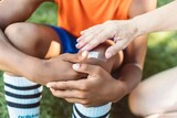 ヒトの傷が他の哺乳類より３倍もゆっくり治る理由は