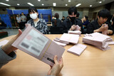 【韓国大統領選】世論調査「ブラックアウト」期間に突入…票の行方は