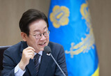 李大統領「権力は芭蕉扇のよう…二度あおぐだけで世がめちゃくちゃに」