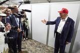 トランプ大統領「相互関税猶予の延長はない…日本には３０～３５％の関税」