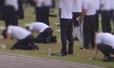 旧統一教会の家宅捜索で信者が激しく抵抗…そろいのＴシャツ「ホーリーマザー」