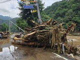韓国の豪雨・土砂崩れで５日間に１７人死亡、１１人行方不明