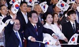 「『日本の謝罪と賠償』原則欠いた未来志向は空虚…光復節祝辞は遺憾」