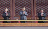 中ロと密着の金正恩委員長…複雑化した李大統領の「ペースメーカー」方程式