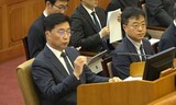 尹前大統領と対面した前国情院次長が反論…「被告は部下に責任転嫁するのか」